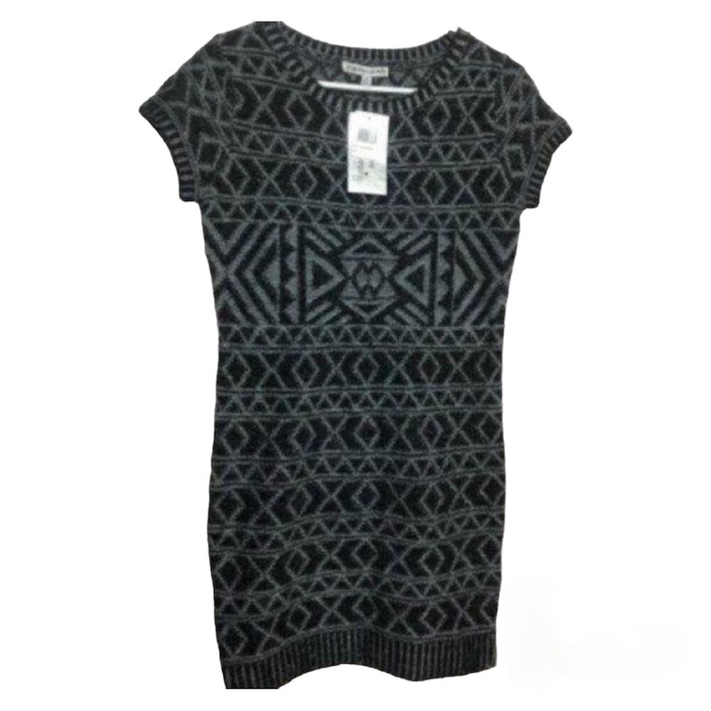 Made For Me To Look Amazing Women's Short Sleeve Sweater Dress Size L